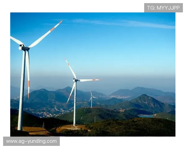 云顶山在哪个省市，详细介绍云顶山的地理位置、周边景点及旅游建议